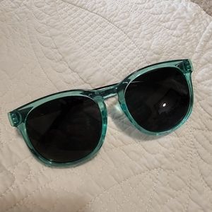 Blenders turquoise & black sunglasses